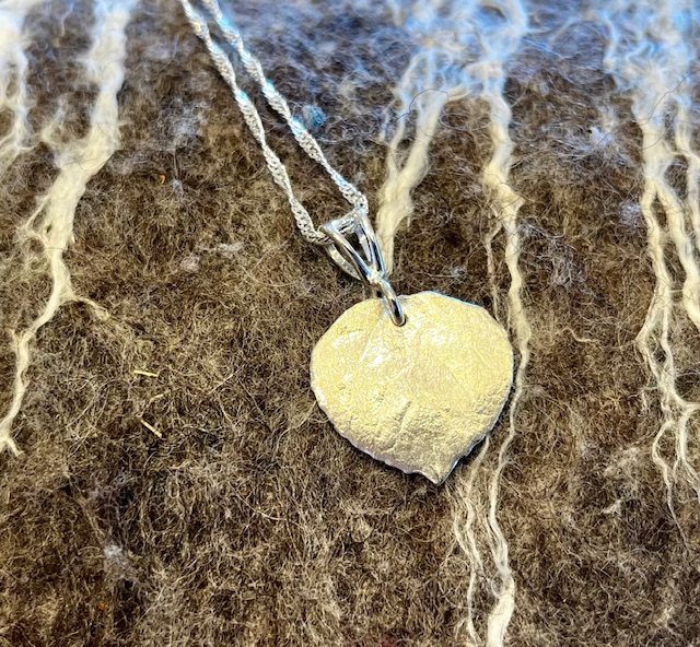 Aspen Leaf Silver Pendant, 25-25