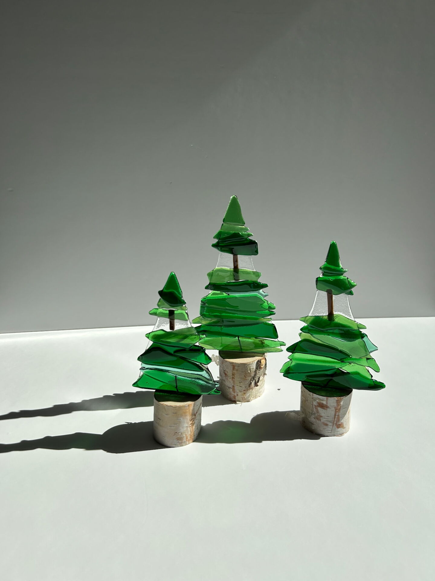 Lobstick Tree on Log - Medium